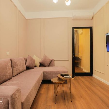 Miku Apartment - Perfect 1Bedroom At Komuna E Parisit Tirana Exterior foto